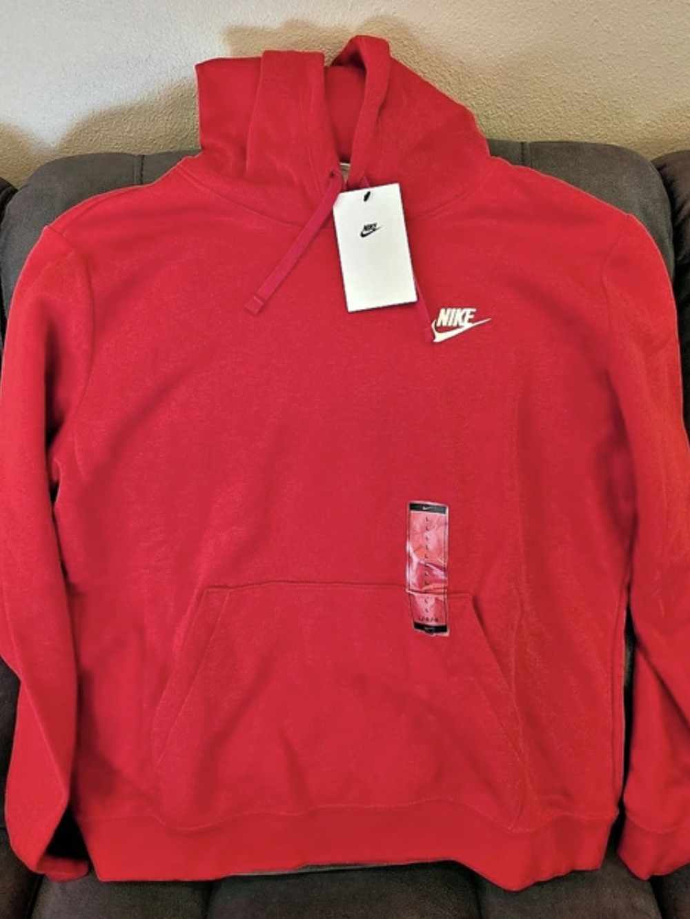Nike Sportswear Club Fleece Pullover Hoodie Women's Red Large